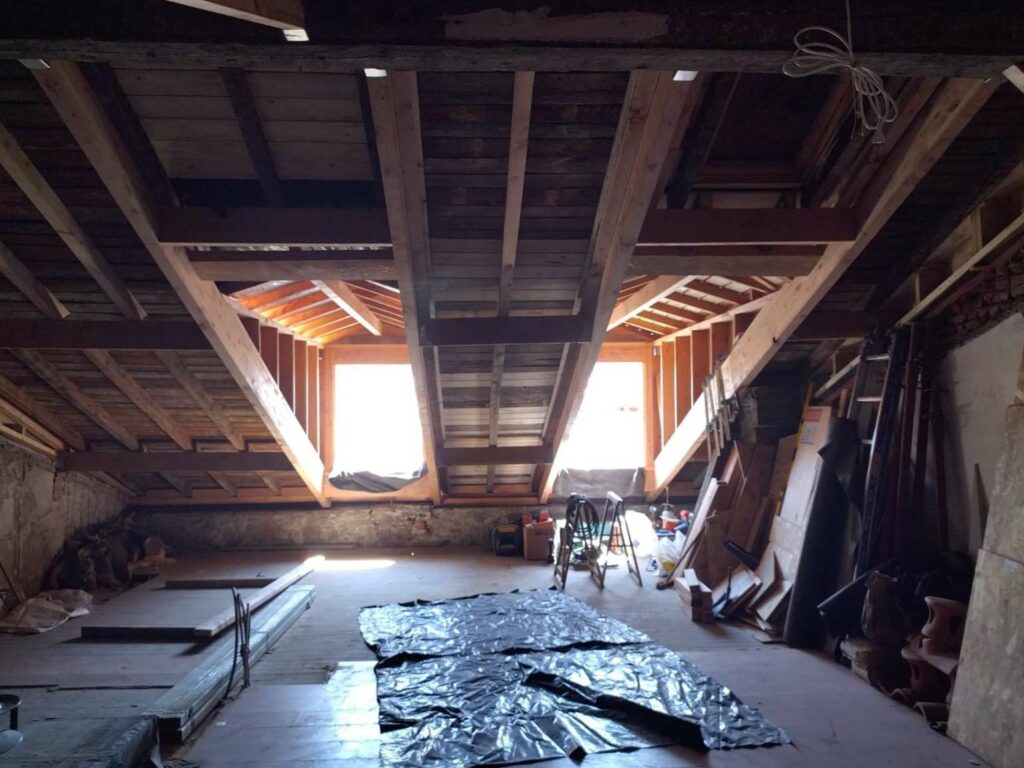 Charpente - Construction bois - Couverture - Zinguerie | Toulouse & Haute-Garonne (31)