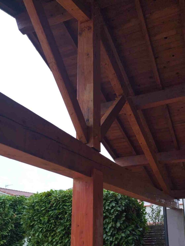 Charpente - Construction bois - Couverture - Zinguerie | Toulouse & Haute-Garonne (31)